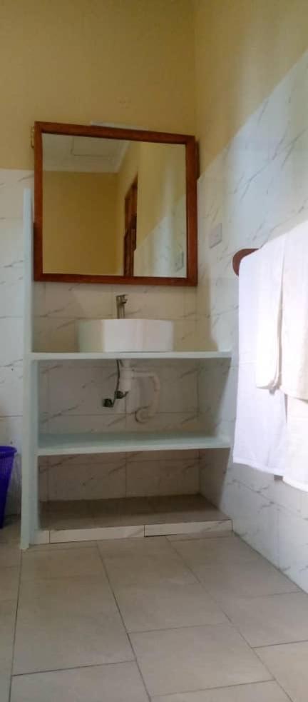 Mafia Neptune Villa Lodge Utende Zewnętrze zdjęcie